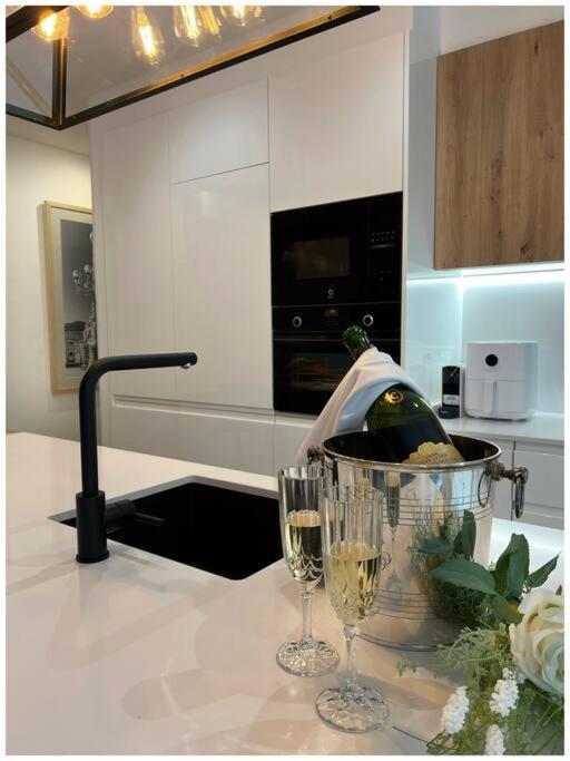 Apartment Elegance Lifestyle - Parking Gratuito!